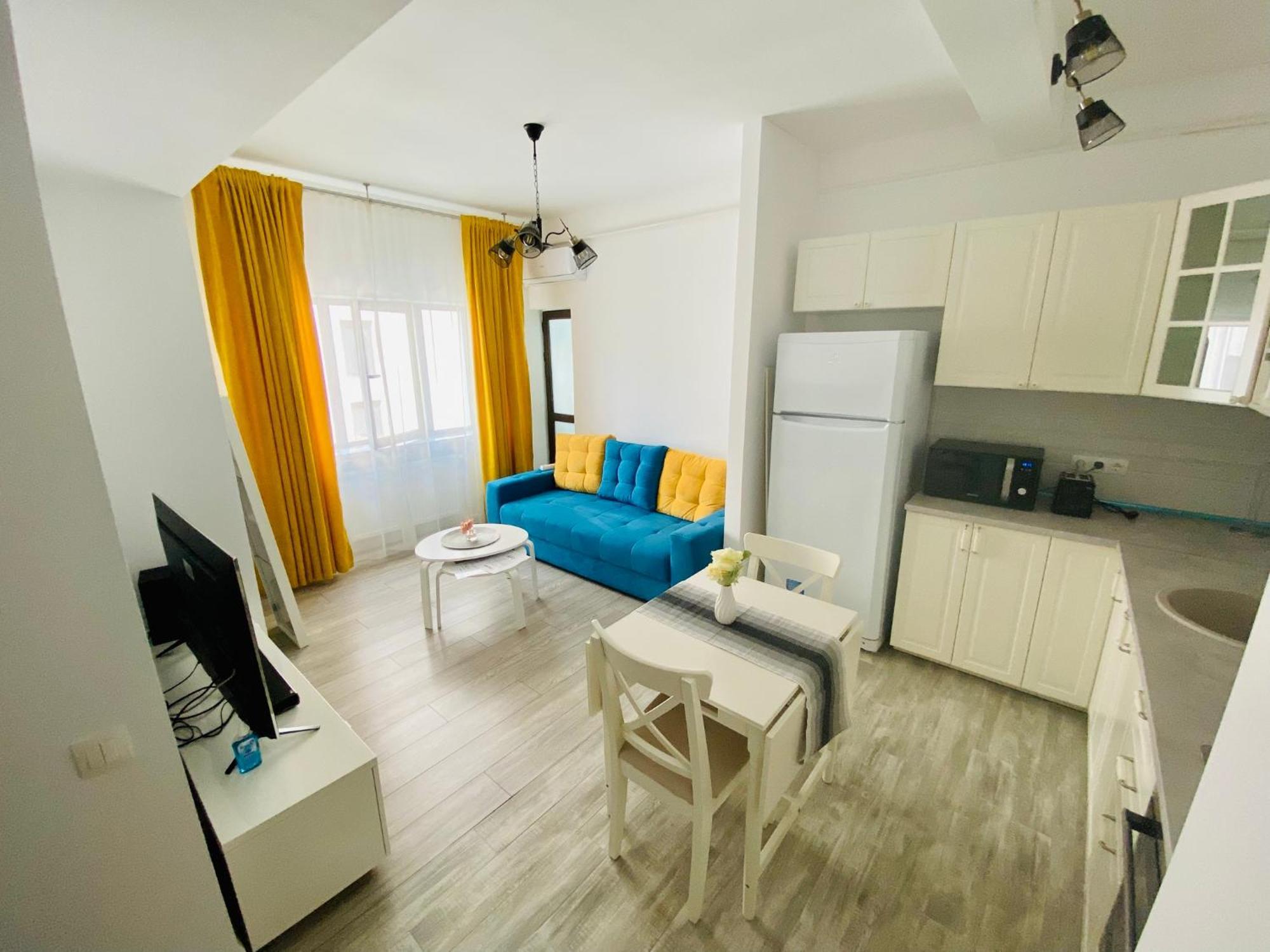 Cozy Central Apartment With 2 Rooms บูคาเรสต์ ภายนอก รูปภาพ